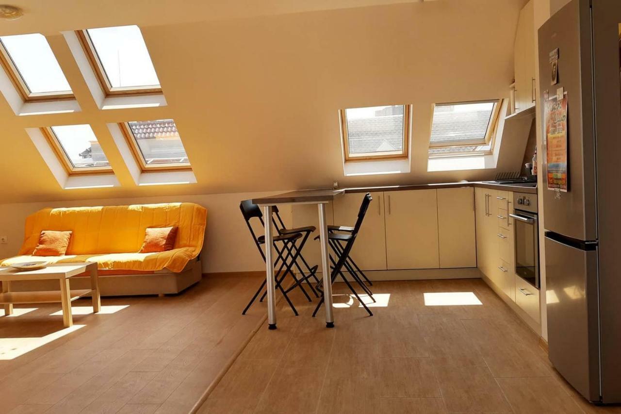 Sky Blue Danube Apartment ルセ エクステリア 写真